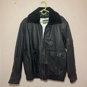 Men's Vintage Black Leather Bomber Jacket